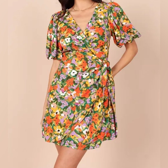 NWT Petal & Pup Flourish Puff Sleeve Mini Dress Size Large - Picture 1 of 5